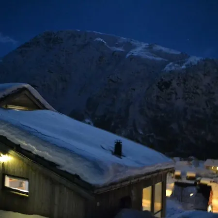 Semesterbostad Ein Heilt Spesiell Lave I Røldal